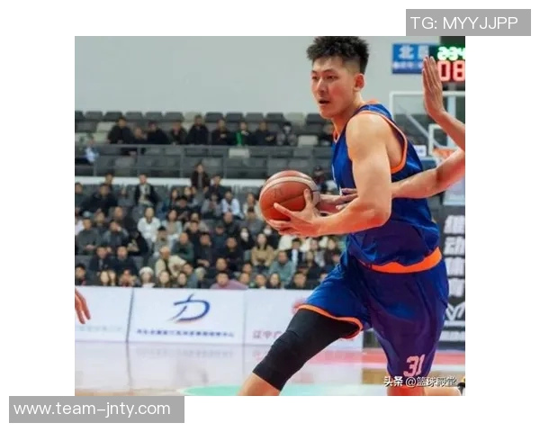 全运会男篮U22四分之一决赛辽宁队惜败上海张陈治锋表现出色砍下27分23篮板5盖帽 全运会男篮U22四分之一决赛辽宁队惜败上海张陈治锋表现出色砍下27分23篮板5盖帽