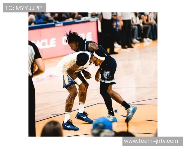 小佩顿定妆照发布迎来职业生涯第十季展现落选秀的励志精神