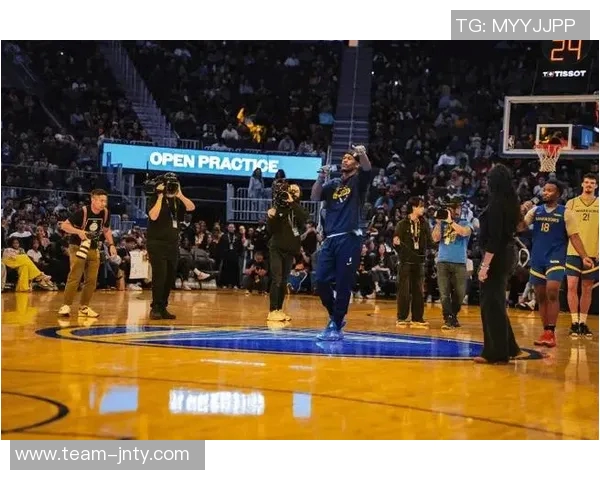 全美第四名阿门特大学公开训练日吸引37名NBA球探现场观摩 全美第四名阿门特大学公开训练日吸引37名NBA球探现场观摩