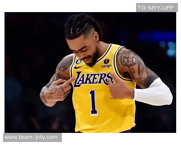 湖人与转播商签下每年15亿美元合同金额是其他球队的三倍 湖人与转播商签下每年15亿美元合同金额是其他球队的三倍