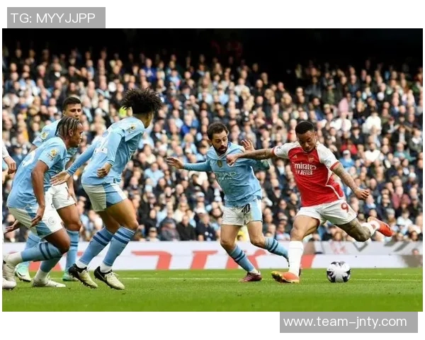 英超争夺白热化第2至第11名仅差3分曼城胜利可跃升至第2位 英超争夺白热化第2至第11名仅差3分曼城胜利可跃升至第2位