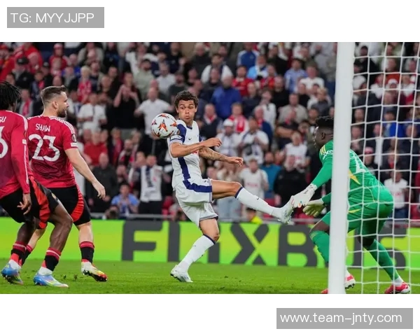 阿莫林期待球迷理发带来好运库尼亚的气场将左右对手心理战